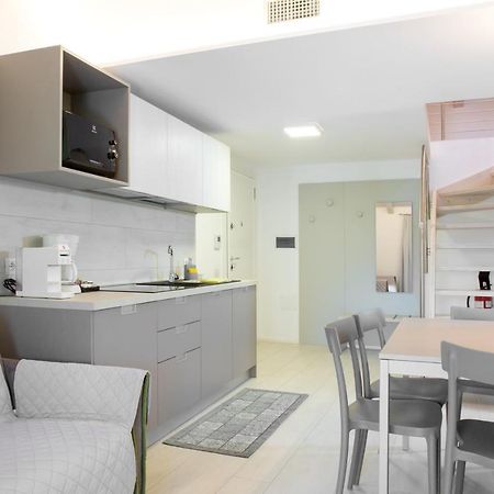 Appartamento Campagnola Mansardato Con Soppalco Рива-дель-Гарда Экстерьер фото