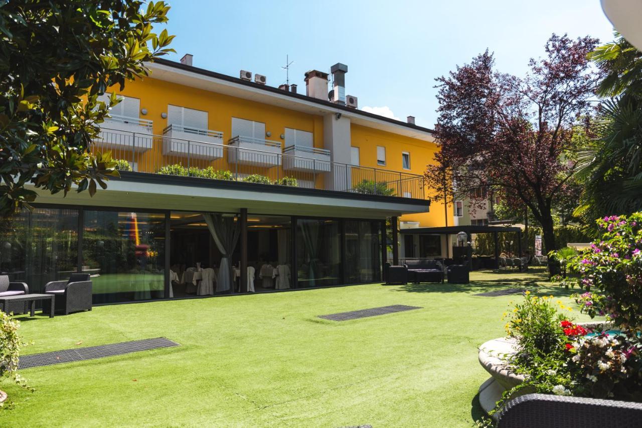 Appartamento Campagnola Mansardato Con Soppalco Рива-дель-Гарда Экстерьер фото